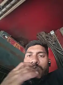 hotbabaji12 online show from 11-21-25, 04:11