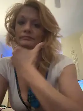 Daphneflor online show from 04-27-26, 04:10