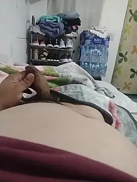 Santiagoqro85 online show from 01-13-26, 04:29