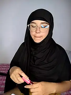 Snapshot of rhizanthella_ chatting on 09-15-25, 09:37 rhizanthella online show from 09-15-25, 09:37