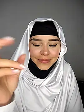 Snapshot of rhizanthella_ chatting on 09-19-25, 12:02 rhizanthella online show from 09-19-25, 12:02