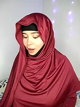 Snapshot of rhizanthella_ chatting on 09-21-25, 10:00 rhizanthella online show from 09-21-25, 10:00