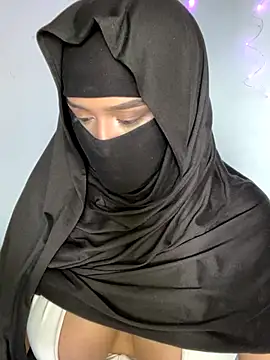 Snapshot of rhizanthella_ chatting on 09-24-25, 06:44 rhizanthella online show from 09-24-25, 06:44