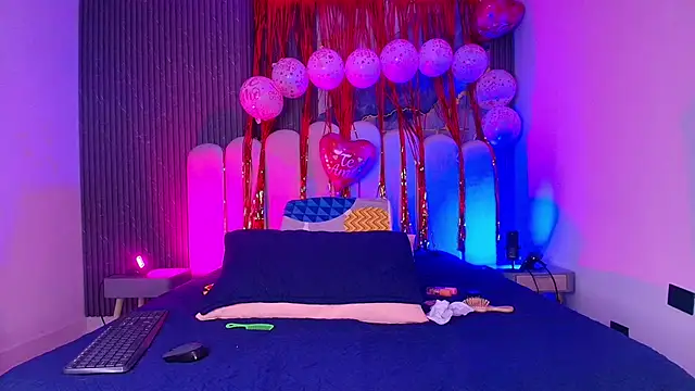 abbyrouss  online show from 02-14-26, 03:03