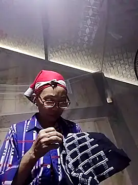 -Xuka-200 online show from 09-26-25, 12:47