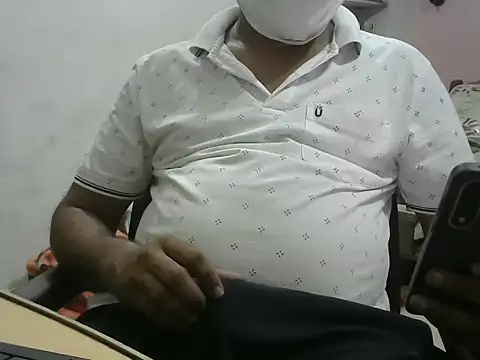 Famit025 online show from 04-15-26, 02:35