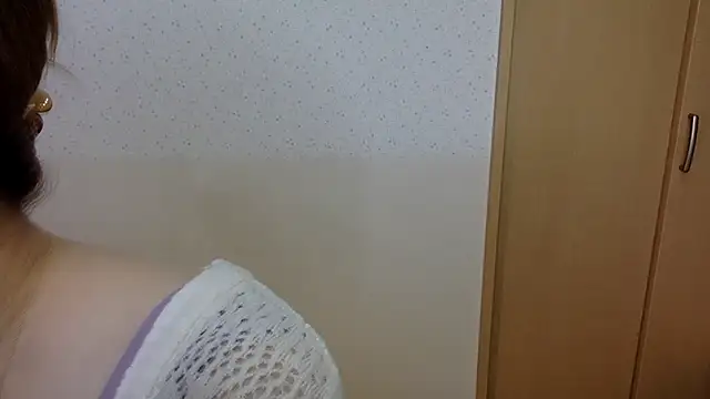 Snapshot of kitty_kyoto chatting on 10-07-25, 02:58 kitty kyoto online show from 10-07-25, 02:58