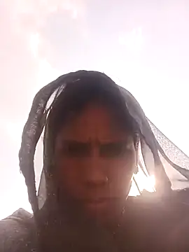 Sm sanjna online show from 10-15-25, 08:58