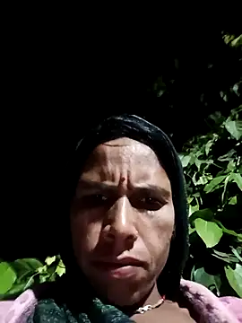 Sm sanjna online show from 10-20-25, 04:29