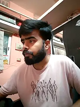 soniriyaa010101 online show from 12-18-25, 02:45