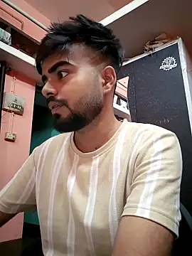 soniriyaa010101 online show from 04-03-26, 09:24