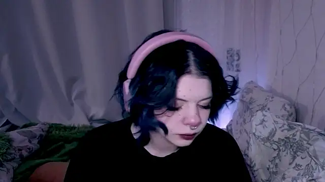 Alice Zev online show from 04-12-26, 01:10