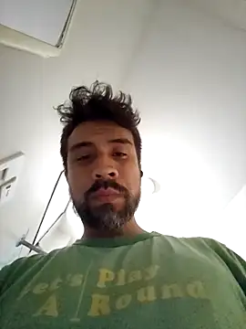 Snapshot of Mac50rus chatting on 09-13-25, 09:14 Mac50rus online show from 09-13-25, 09:14