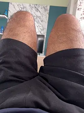 Snapshot of sunnu_97_ chatting on 12-16-25, 06:29 sunnu 97 online show from 12-16-25, 06:29