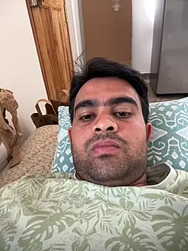Snapshot of sunnu_97_ chatting on 02-16-26, 06:31 sunnu 97 online show from 02-16-26, 06:31