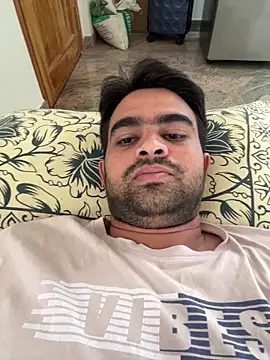 Snapshot of sunnu_97_ chatting on 05-26-26, 06:09 sunnu 97 online show from 05-26-26, 06:09