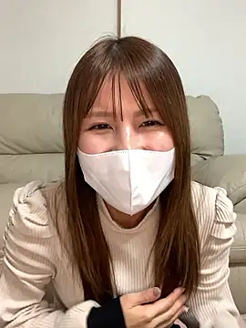 Snapshot of -Hikari-00- chatting on 11-26-25, 01:17 -Hikari-00- online show from 11-26-25, 01:17