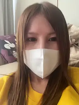 Snapshot of -Hikari-00- chatting on 12-01-25, 04:28 -Hikari-00- online show from 12-01-25, 04:28