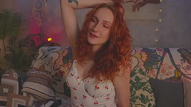 Snapshot of Charming_winky chatting on 09-21-25, 04:52 Charming winky online show from 09-21-25, 04:52