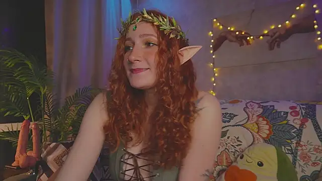 Snapshot of Charming_winky chatting on 10-31-25, 03:46 Charming winky online show from 10-31-25, 03:46