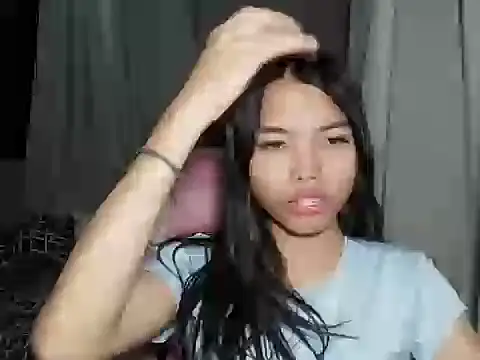 Snapshot of cutie_milker chatting on 04-29-26, 11:36 cutie milker online show from 04-29-26, 11:36