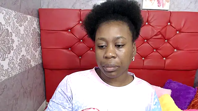 Snapshot of amijacobs chatting on 11-21-25, 12:43 amijacobs online show from 11-21-25, 12:43