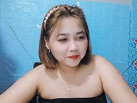 Snapshot of Nhan7868 chatting on 09-28-25, 02:22 Nhan7868 online show from 09-28-25, 02:22