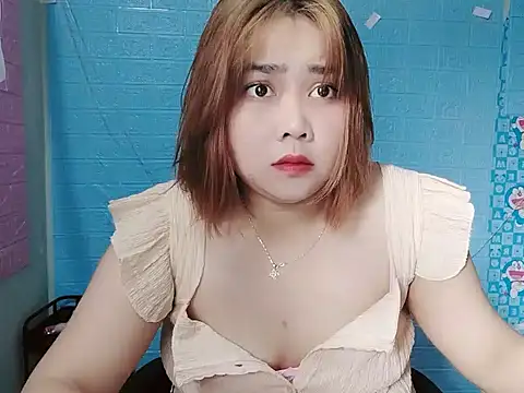 Snapshot of Nhan7868 chatting on 10-05-25, 02:32 Nhan7868 online show from 10-05-25, 02:32