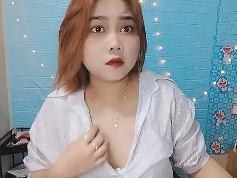 Snapshot of Nhan7868 chatting on 10-17-25, 01:57 Nhan7868 online show from 10-17-25, 01:57