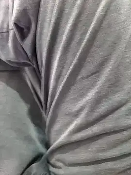 Chanderi19 online show from 11-22-25, 05:23