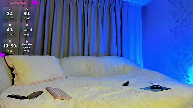 dark summer online show from 11-22-25, 06:29