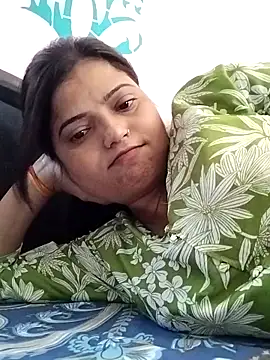 Snapshot of Hot-Pooja25 chatting on 04-19-26, 03:17 Hot-Pooja25 online show from 04-19-26, 03:17