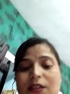 Snapshot of Hot-Pooja25 chatting on 04-22-26, 03:24 Hot-Pooja25 online show from 04-22-26, 03:24