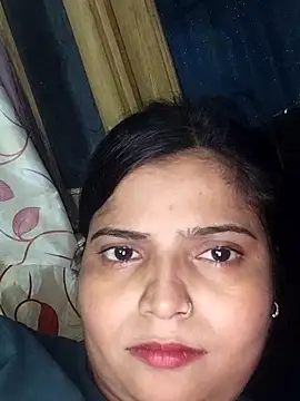 Snapshot of Hot-Pooja25 chatting on 04-24-26, 02:30 Hot-Pooja25 online show from 04-24-26, 02:30