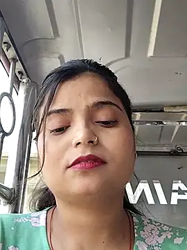Snapshot of Hot-Pooja25 chatting on 05-04-26, 02:29 Hot-Pooja25 online show from 05-04-26, 02:29
