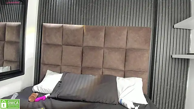 Sussy Vixen online show from 01-09-26, 04:26