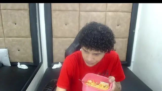 Snapshot of BrindyMichell chatting on 09-27-25, 07:30 BrindyMichell online show from 09-27-25, 07:30