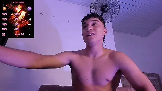 Snapshot of Austin_Cardieff_ chatting on 10-14-25, 08:53 Austin Cardieff online show from 10-14-25, 08:53