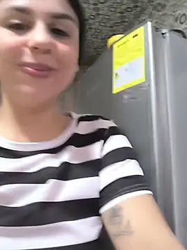 Snapshot of Daniela-rosee chatting on 07-15-26, 02:50 Daniela-rosee online show from 07-15-26, 02:50