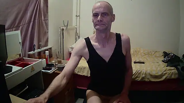 Snapshot of hobybobbi chatting on 09-21-25, 05:31 hobybobbi online show from 09-21-25, 05:31