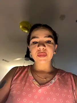 Snapshot of Gringo_XXX_Latina chatting on 09-11-25, 03:28 Gringo XXX Latina online show from 09-11-25, 03:28