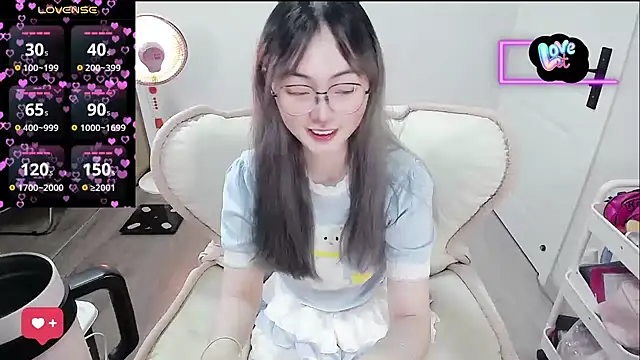 baby-yaya20 online show from 02-15-26, 01:09