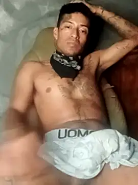 Snapshot of ElRompeponchi chatting on 11-19-25, 10:15 ElRompeponchi online show from 11-19-25, 10:15