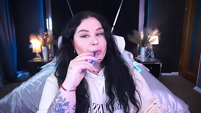 SerahMirabeli online show from 10-15-25, 07:14