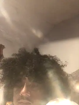 Snapshot of Cartyiii chatting on 09-14-25, 12:43 Cartyiii online show from 09-14-25, 12:43