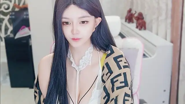 Snapshot of Aurora-77 chatting on 10-22-25, 03:23 Aurora-77 online show from 10-22-25, 03:23