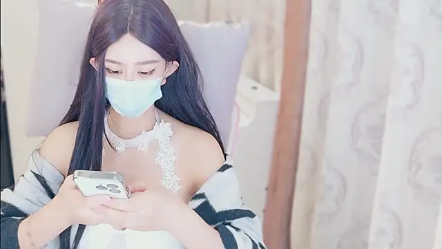 Snapshot of Aurora-77 chatting on 11-02-25, 03:58 Aurora-77 online show from 11-02-25, 03:58