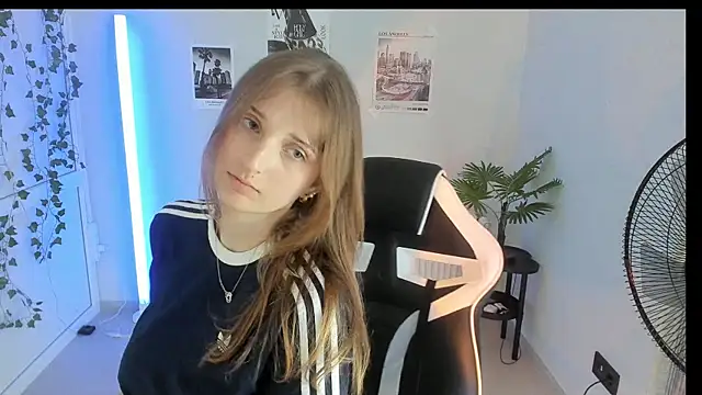NeyliDream online show from 07-29-26, 01:09
