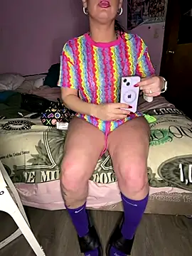 shortywidaphatty online show from 12-19-25, 02:02