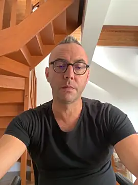 Marronglace1 online show from 10-04-25, 09:07